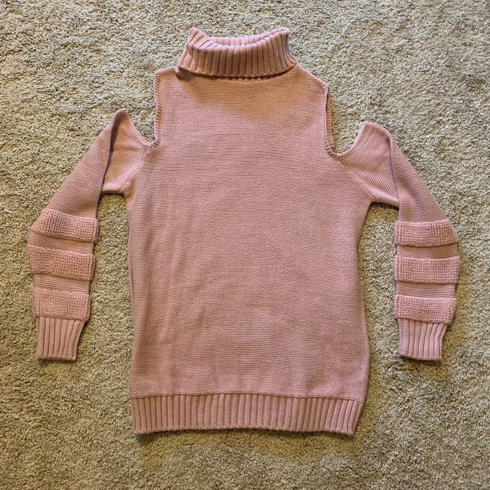 Boohoo Knit Pink Turtleneck/Sweater w/Shoulder Cut Outs l Size:Large l BRAND NEW
